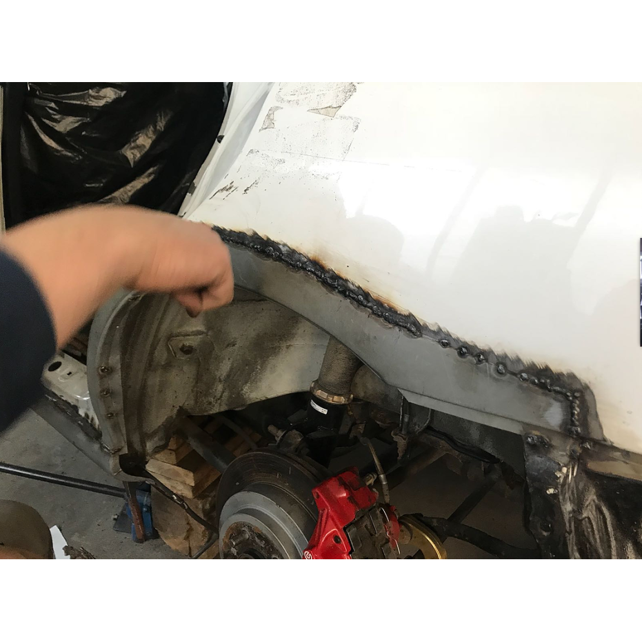 Bas d'aile arrière intérieur tôle brut SUBARU GT 93-00 Bas d'aile arrière intérieur tôle brut SUBARU GT 93-00