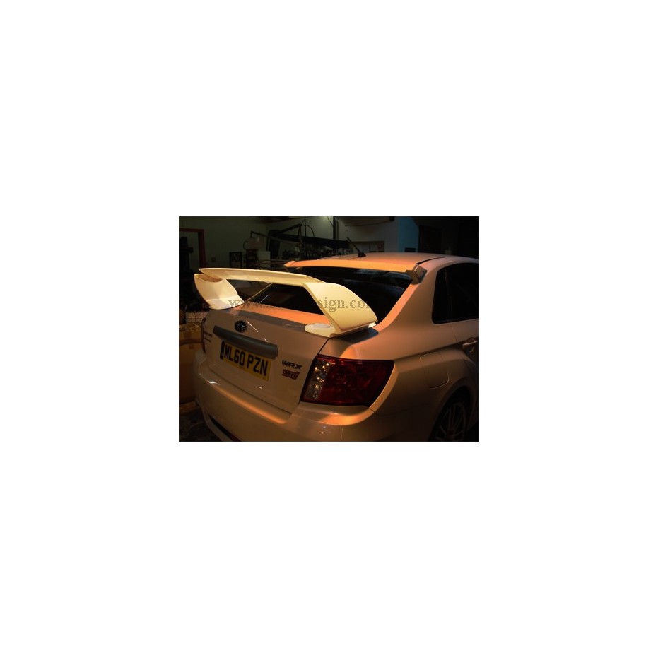 Becquet de coffre réglable pour Subaru Impreza STI 2010+ Becquet de coffre réglable pour Subaru Impreza STI 2010+