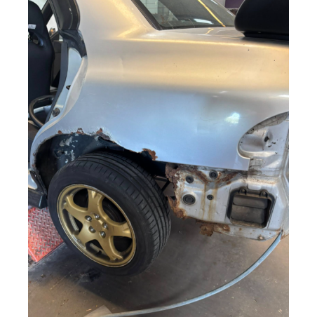 Panneau de Réparation Inférieur Arrière Adaptable pour Subaru GT 93-0045611